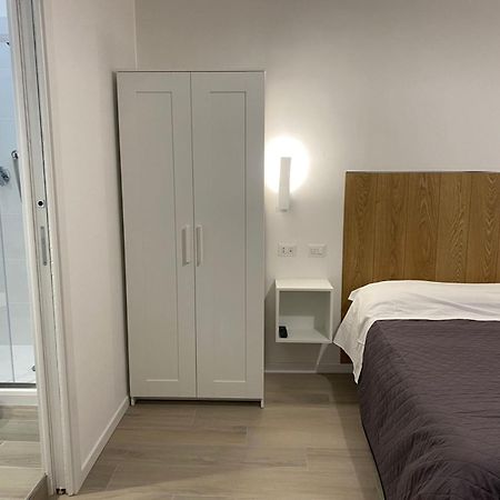 B8 Wang Bed & Breakfast Roma Dış mekan fotoğraf