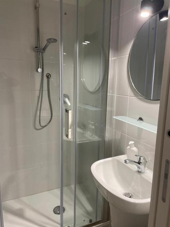 B8 Wang Bed & Breakfast Roma Dış mekan fotoğraf