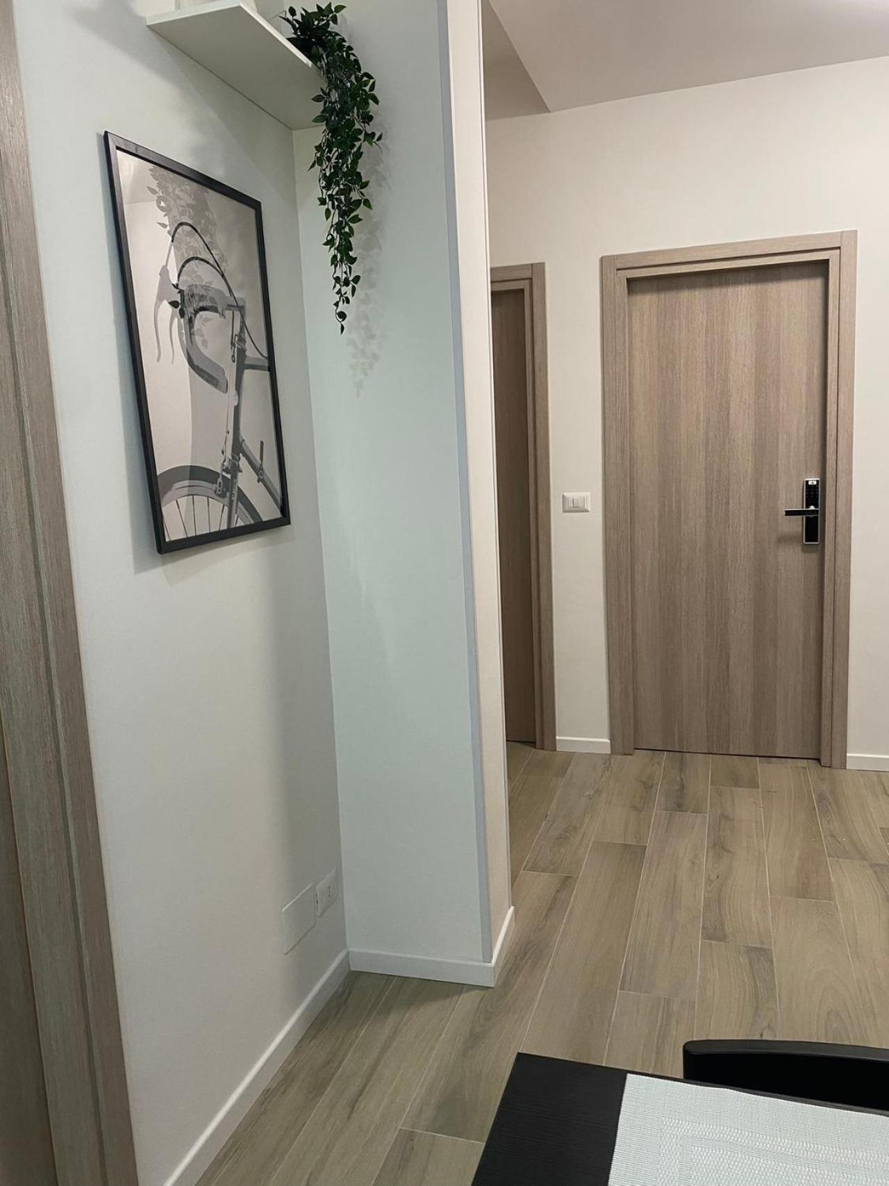 B8 Wang Bed & Breakfast Roma Dış mekan fotoğraf
