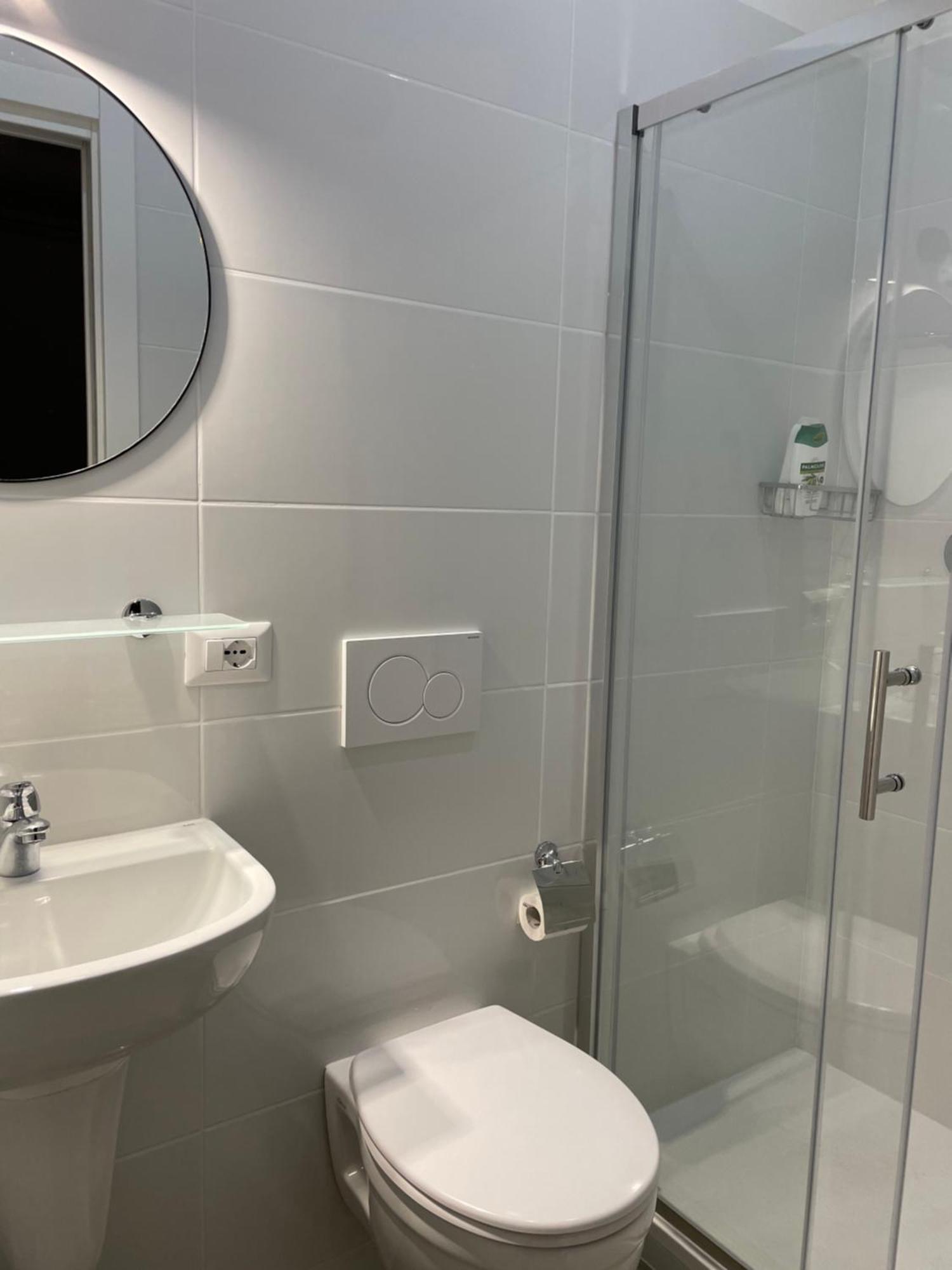 B8 Wang Bed & Breakfast Roma Dış mekan fotoğraf